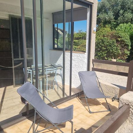 Studio 2 Adultes 2 Enfants Sanary Sur Mer A 800M De La Mer Экстерьер фото